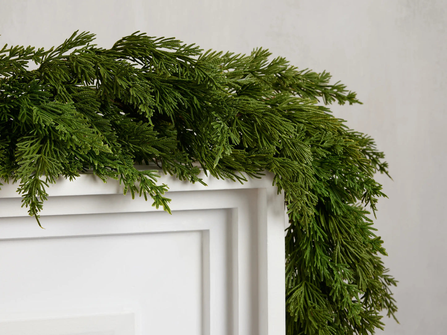 Elegante Weihnachtsgirlande aus Kunstgrün™